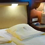 Royal Hotel 3*